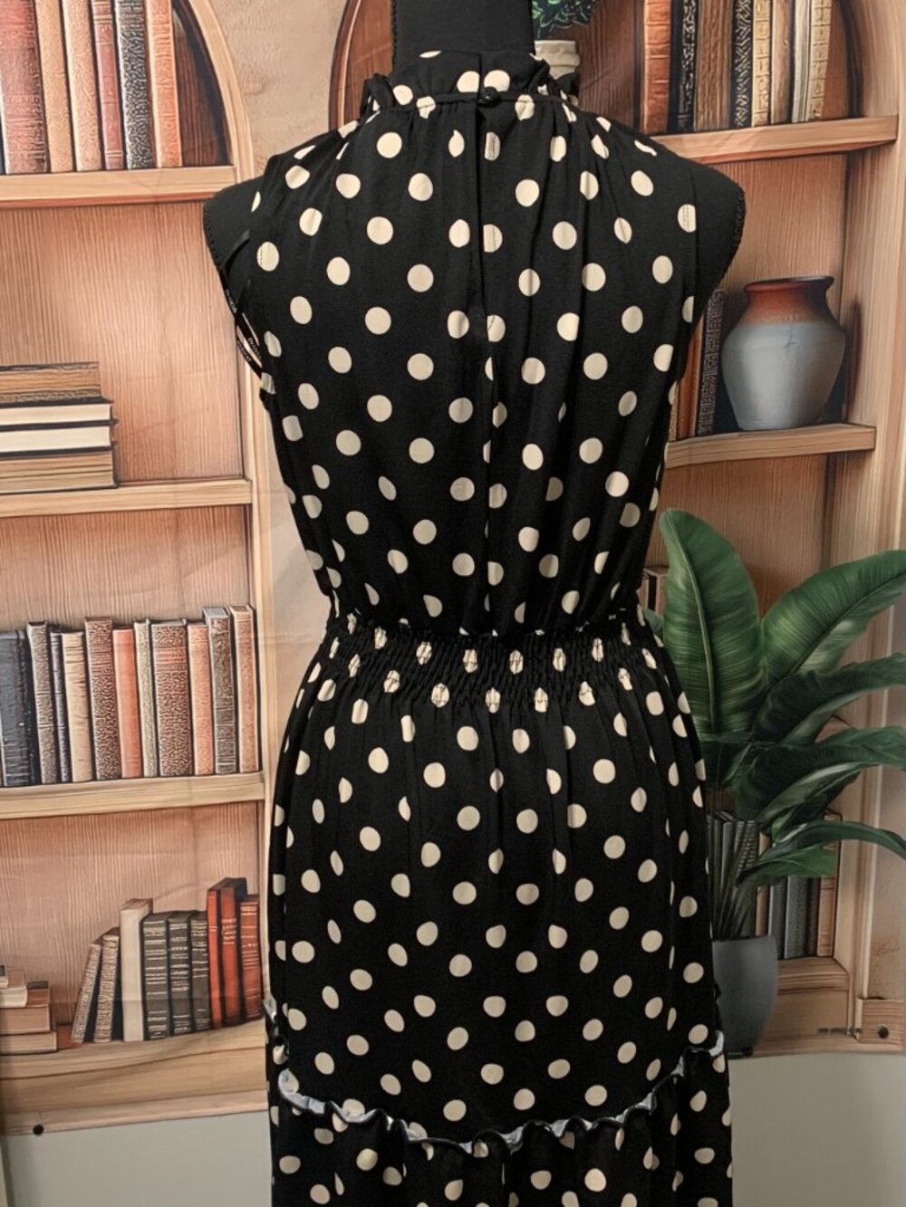 Black Sleeveless Dress with Tan Dots - Picture 6 of 7
